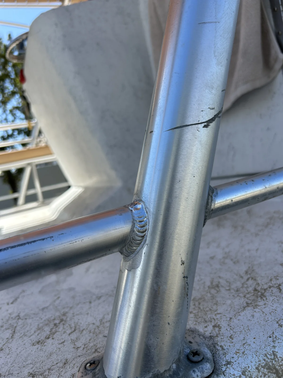 Marine railing and welded tubing